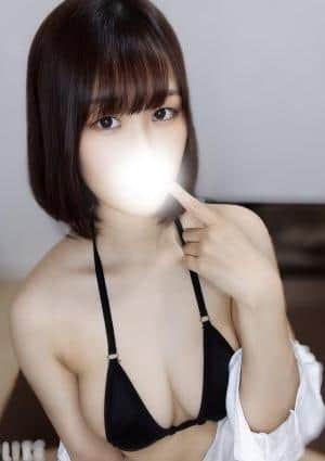 C-MOON（シームーン） なゆ