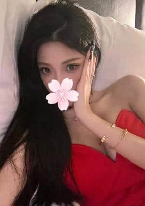 ベトナムピーチ えみ