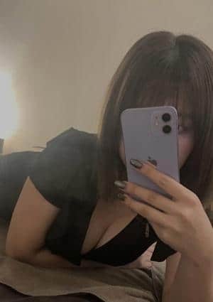 Aillis（アイリス） しいな