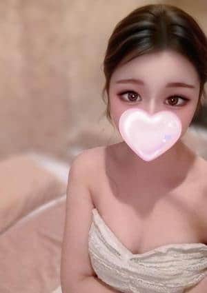 Syalulu（シャルル） 府中店 かのん