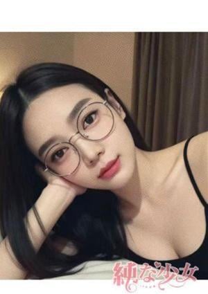 純な少女 りんご