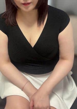 Mrs.Femme Fatale（ミセスファムファタール）谷九 横原