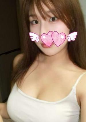 私が好きですか？ 新人りなちゃん