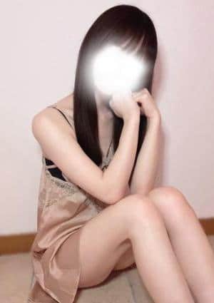 HAKU 朝比奈　すず