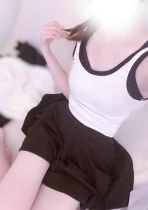 HAKU 重盛　あい