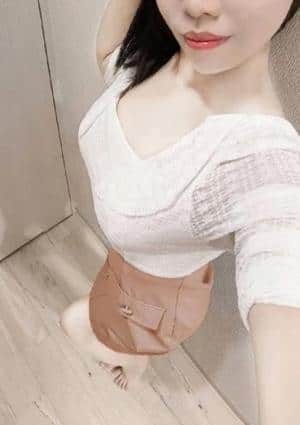 Tight&Flare（タイト&フレア） 睦稀