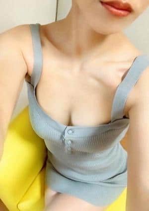 Tight&Flare（タイト&フレア） 夏生