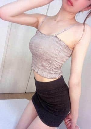 Tight&Flare（タイト&フレア） 明日香