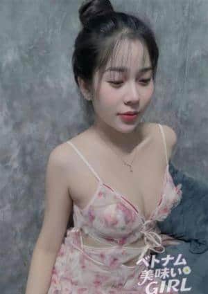 ベトナム美味い GIRL LE