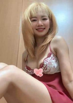 癒し彼女 モニちゃん