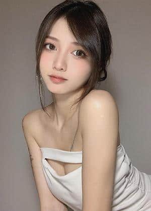 妖艶ガール ひな