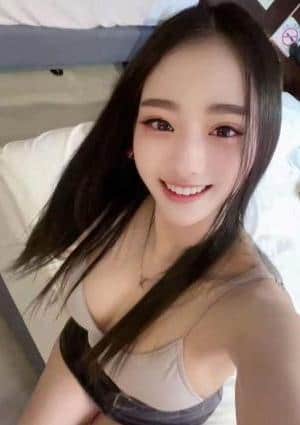 極楽もも まゆ