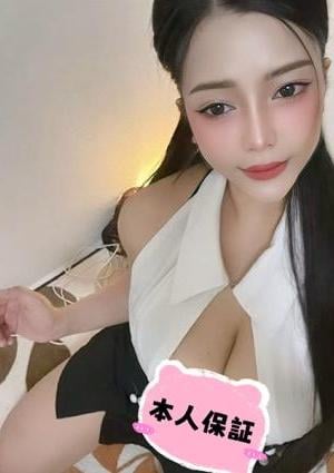 魅娘 りかちゃん