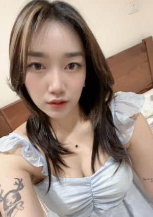 アワ 3月４日入店！【新人】なつみちゃん