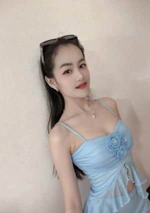 アワ 【新人】さやちゃん