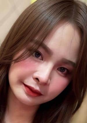 アワ 【新人】マリちゃん