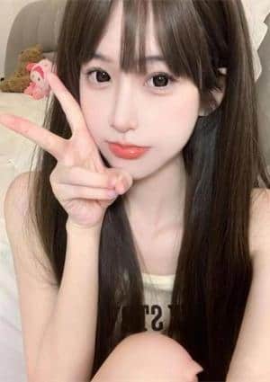 桜（さくら） りな