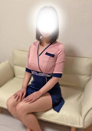 VINOS 大崎　しおり