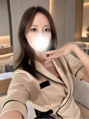 VELOURS（LUXURY SALON ヴルール川越店） 長岡みずき