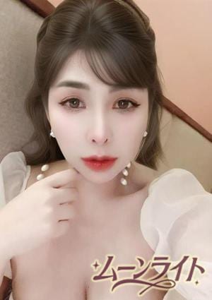 ム—ンライト らら