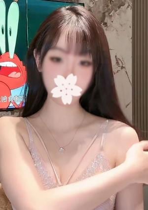 誘惑の美女 エミリ