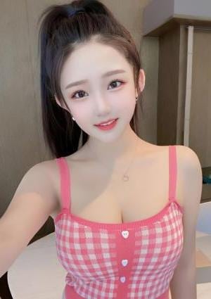 愛嬌美少女 るる