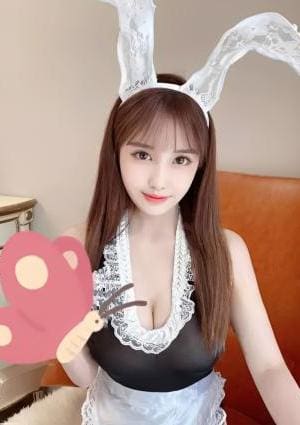 紫のバラ かなみ