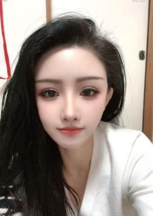 バラです イチゴちゃん