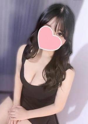 AMAZE 香椎店 もな