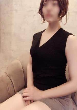 LUXUAL（ラグジュアル） すず