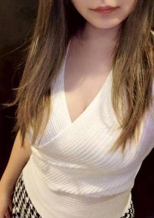 LUXUAL（ラグジュアル） あゆ