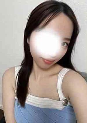 BiSHu（ビッシュ）四日市 もね