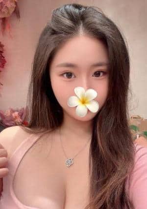 ROSE あやちゃん