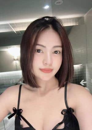 ラッキーエンジェル 新人「本人保証」：りさちゃん