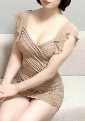 Mrs.Gold Tiara新大阪（ゴールドティアラ） 桐山-きりやま-