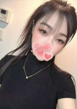 桃色クリスタル ガガちゃん(ベトナム人)