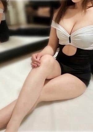 Eminy Luxury(エミニーラグジュアリー) 堺筋本町ルーム 望月あや