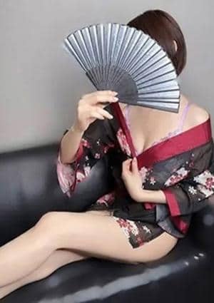 月詠（ツクヨミ） こはく