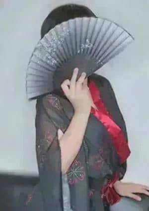 月詠（ツクヨミ） ゆづき