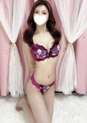 Royal Bunny （ロイヤルバニー） 煌　まりん