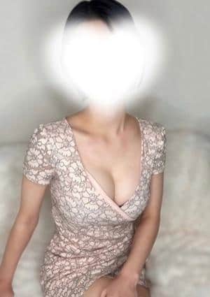 CREST SPA（クレストスパ）FC赤羽店 愛坂 れん