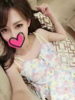 百合（ゆり） ひとみ