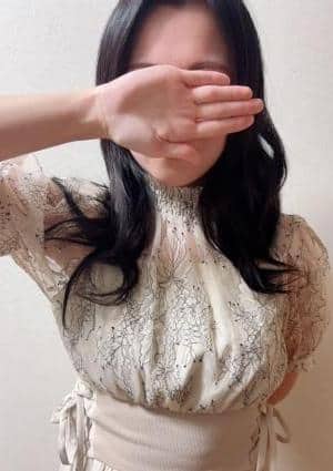 人妻エステ 美魔女 えりな