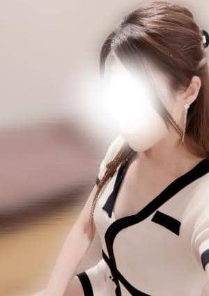 人妻エステ 美魔女 りあ