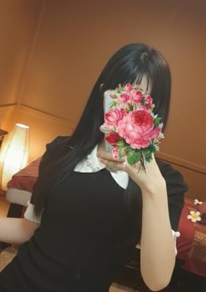 THE BEACH（ザ・ビーチ） ゆな