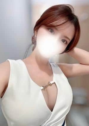 NEW+PLUS（ニュープラス）恵比寿ルーム 皇いちか