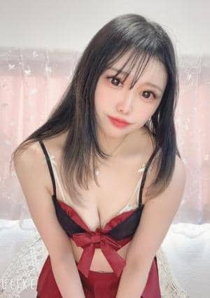 Queen（クイーン） ありさ