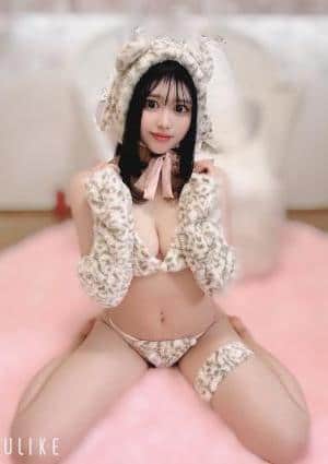 Queen（クイーン） ありさ