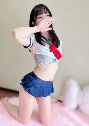 Queen（クイーン） るな