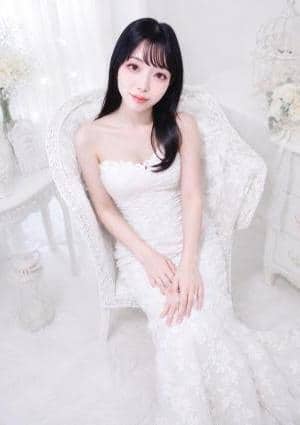 Queen（クイーン） るな